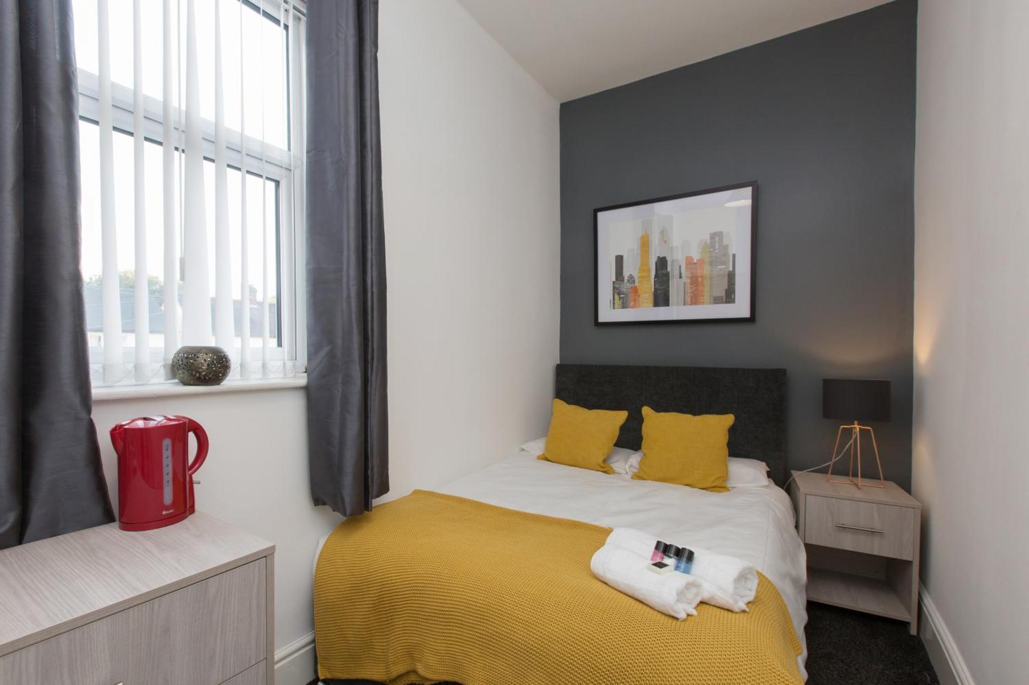 Townhouse @ Corporation Street Stoke Bed & Breakfast Oda fotoğraf